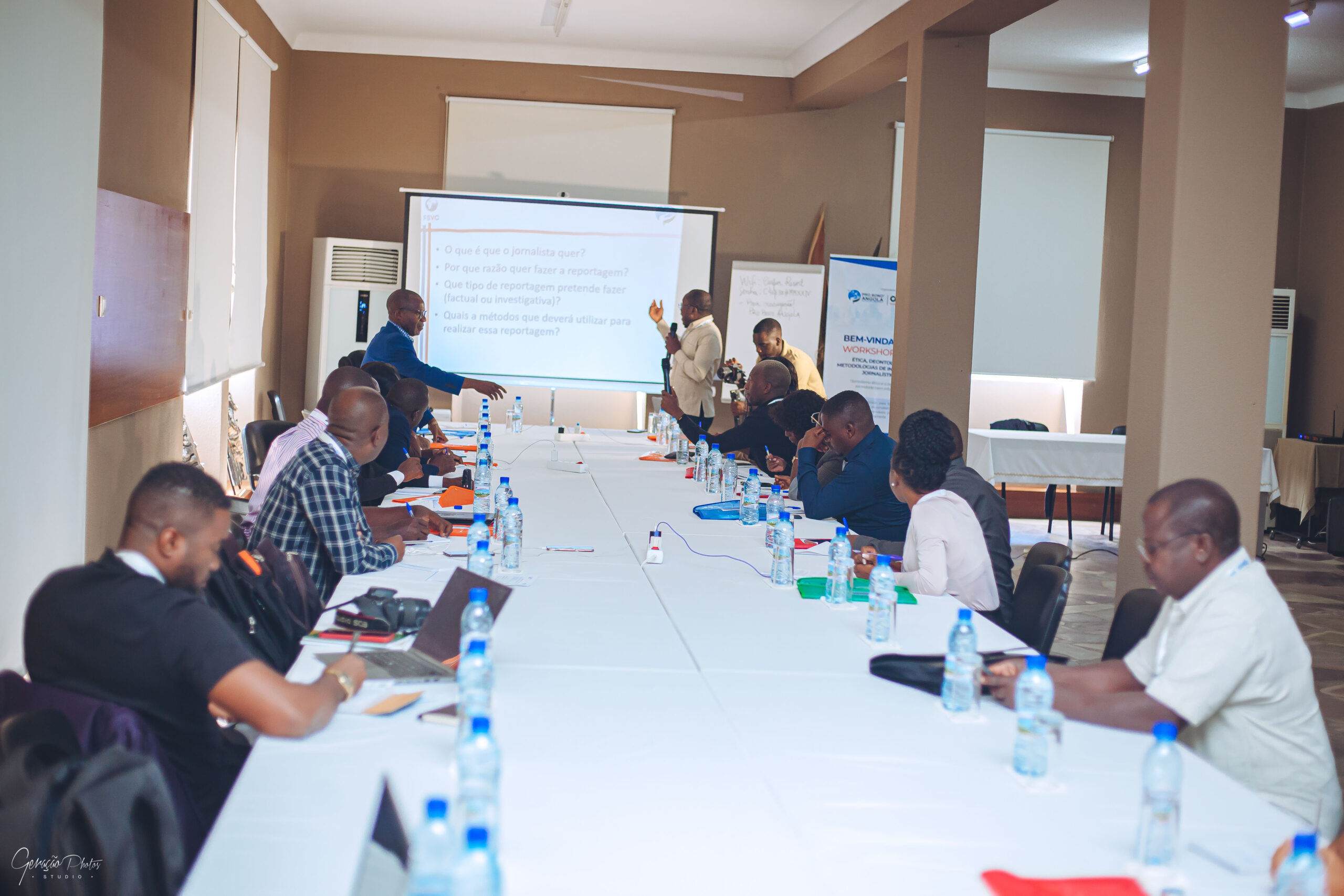 Image hover effect image